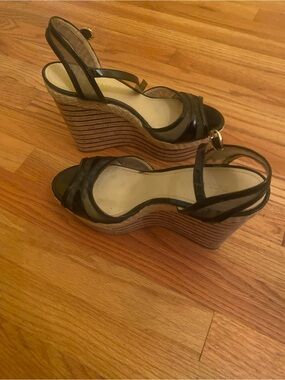 Enzo Angiolini High Wedge Sandal Black Mesh Size 9